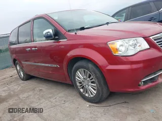 2015 Chrysler Town & Country Touring-L with VIN 2C4RC1CG6FR582911, listed as a IAAI auction lot 42117864 with 137,689 mi miles. Bid and sale history available at carsss.com. Image 13.