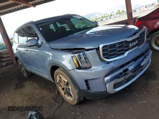 2025 Kia Telluride S with VIN 5XYP64GC1SG649355, listed as a IAAI auction lot 42407588 with 340 mi miles and . Bid and sale history available at DreamBid. Image 1.