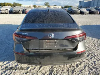 2025 Honda Civic Sedan Sport with VIN 2HGFE2F57SH524398, listed as a Copart auction lot 44771275 with 3,918 mi miles and Salvage Title. Bid and sale history available at carsss.com. Image 6.