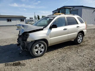 2009 Kia Sportage LX z VIN KNDJF724497592986, wystawiony jako Copart lot #56416215 z przebiegiem 117 708 mil mil oraz Szkoda całkowita • Salvage title. Historia ofert i sprzedaży dostępna na DreamBid. Obrazek 1.