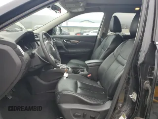 2015 Nissan Rogue SL z VIN 5N1AT2MV3FC810366, wystawiony jako Copart lot #50383365 z przebiegiem 134 607 mil mil oraz Szkoda całkowita • Salvage title. Historia ofert i sprzedaży dostępna na DreamBid. Obrazek 7.
