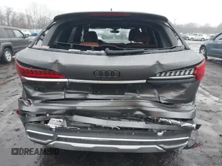 2023 Audi Q7 Premium Plus z VIN WA1LCBF77PD018237, wystawiony jako IAAI lot #41143880 z przebiegiem 25 023 mil mil oraz . Historia ofert i sprzedaży dostępna na DreamBid. Obrazek 6.