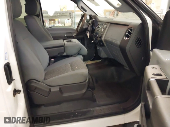 2012 Ford F-250 XL with VIN 1FT7X2B62CEA33077, listed as a IAAI auction lot 41620468 with 253,233 mi miles and . Bid and sale history available at DreamBid. Image 5.