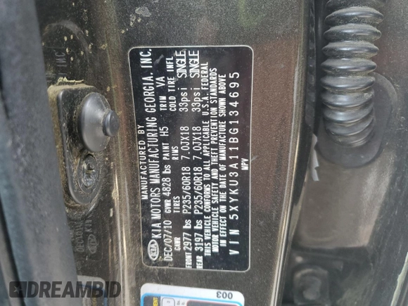 2011 Kia Sorento EX with VIN 5XYKU3A11BG134695, listed as a Copart auction lot 60104135 with 227,552 mi miles and Salvage title. Bid and sale history available at DreamBid. Image 12.