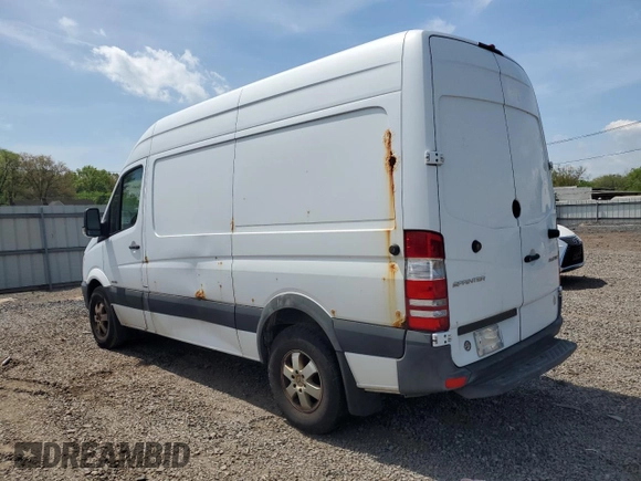 2014 Mercedes-Benz Sprinter with VIN WD3PE7DC3E5845300, listed as a Copart auction lot 54864625 with 315,431 mi miles and Clean Title. Bid and sale history available at DreamBid. Image 2.