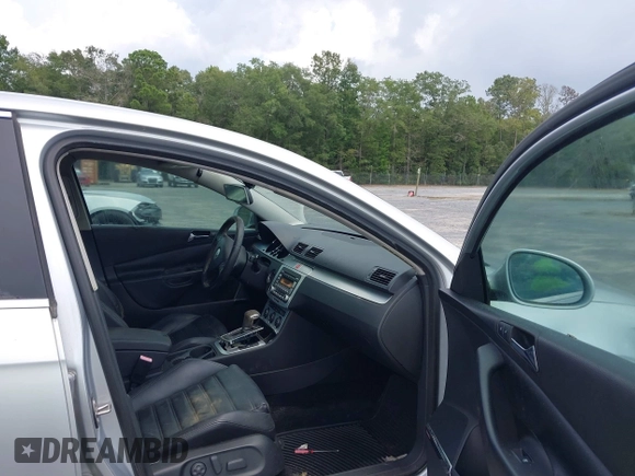 2008 Volkswagen Passat 3.6L V6 with VIN WVWCU73C38P013053, listed as a IAAI auction lot 42702868 with Not provided miles and . Bid and sale history available at DreamBid. Image 5.