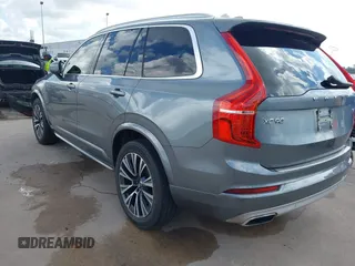 2020 Volvo XC90 Momentum with VIN YV4A221K4L1584182, listed as a IAAI auction lot 42584433 with 92,059 mi miles and . Bid and sale history available at DreamBid. Image 3.