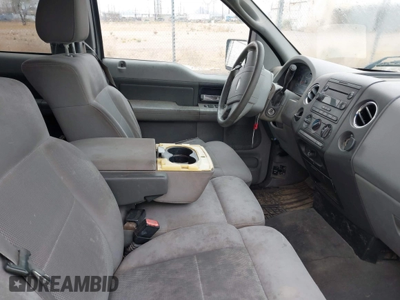 2006 Ford F-150 XL with VIN 1FTPX12V36KD29202, listed as a IAAI auction lot 41934506 with 227,402 mi miles. Bid and sale history available at carsss.com. Image 5.