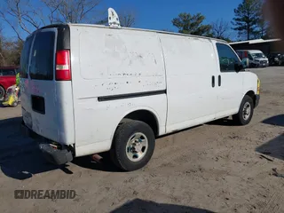 2008 Chevrolet Express Cargo Van with VIN 1GCGG25C481199553, listed as a IAAI auction lot 41508779 with 213,446 mi miles. Bid and sale history available at carsss.com. Image 4.