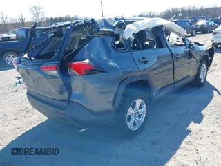 2020 Toyota RAV4 XLE with VIN 2T3P1RFV4LC077779, listed as a IAAI auction lot 41752269 with 55,091 mi miles and . Bid and sale history available at DreamBid. Image 4.