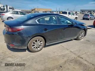 2021 Mazda 3 S with VIN JM1BPAAL1M1303601, listed as a Copart auction lot 63101125 with 82,041 mi miles and Salvage title. Bid and sale history available at DreamBid. Image 3.