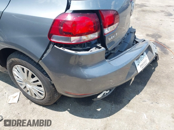 2014 Volkswagen Golf with VIN WVWDB7AJ0EW002332, listed as a IAAI auction lot 42449267 with 55,496 mi miles and . Bid and sale history available at DreamBid. Image 18.