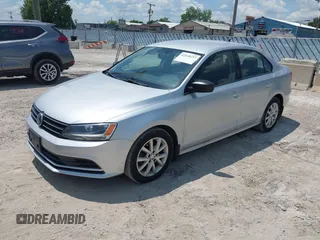 2015 Volkswagen Jetta SE with VIN 3VWD17AJ5FM284954, listed as a IAAI auction lot 42648257 with 192,230 mi miles and . Bid and sale history available at DreamBid. Image 2.