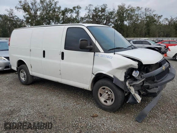 2018 Chevrolet Express Cargo Van with VIN 1GCWGAFP7J1188883, listed as a Copart auction lot 88089515 with 75,036 mi miles and Salvage Title. Bid and sale history available at carsss.com. Image 4.