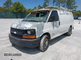 2005 Chevrolet Express Cargo Van with VIN 1GCGG25VX51226784, listed as a IAAI auction lot 42012325 with 537,878 mi miles. Bid and sale history available at carsss.com. Image 17.