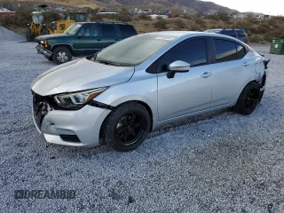 2021 Nissan Versa SV z VIN 3N1CN8EV3ML921934, wystawiony jako Copart lot #81993844 z przebiegiem 31 207 mil mil oraz Szkoda całkowita • Salvage title. Historia ofert i sprzedaży dostępna na DreamBid. Obrazek 1.