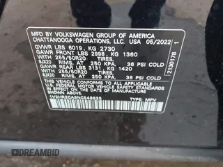 2022 Volkswagen Atlas 3.6L V6 SE w/Technology with VIN 1V2HR2CA9NC548835, listed as a IAAI auction lot 41532251 with 22,354 mi miles. Bid and sale history available at carsss.com. Image 9.