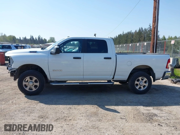 2024 Ram 2500 Big Horn with VIN 3C6UR5DJ2RG286053, listed as a IAAI auction lot 42054467 with 26,834 mi miles and . Bid and sale history available at DreamBid. Image 15.