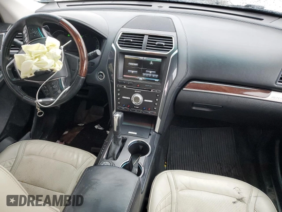 2016 Ford Explorer Platinum with VIN 1FM5K8HT4GGC58404, listed as a Copart auction lot 41991715 with 149,147 mi miles and Salvage title. Bid and sale history available at DreamBid. Image 8.