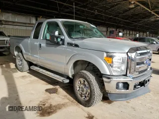 2015 Ford F-250 XLT z VIN 1FT7X2B63FEC35074, wystawiony jako Copart lot #50598645 z przebiegiem 191 927 mil mil oraz Szkoda całkowita • Salvage title. Historia ofert i sprzedaży dostępna na DreamBid. Obrazek 4.