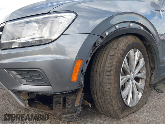 2019 Volkswagen Tiguan S с VIN 3VV1B7AX4KM023236, выставлен на аукционе IAAI как лот 41687279 с пробегом 42 222 миль миль и . История ставок и продаж доступна на DreamBid. Изображение 6.