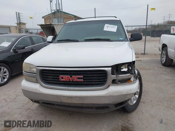 2004 GMC Yukon XL SLT with VIN 1GKEC16Z94J313593, listed as a IAAI auction lot 41632013 with 225,624 mi miles. Bid and sale history available at carsss.com. Image 12.