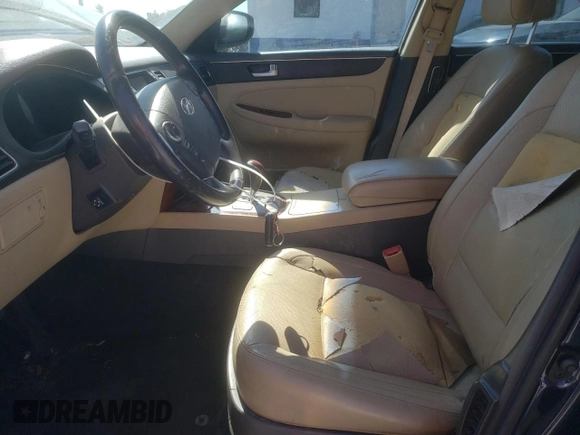 2013 Hyundai Genesis 3.8L with VIN KMHGC4DD3DU213349, listed as a Copart auction lot 70034874 with 114,648 mi miles and Salvage Title. Bid and sale history available at carsss.com. Image 7.