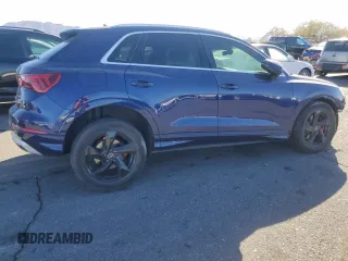 2022 Audi Q3 Premium with VIN WA1AUCF31N1005084, listed as a Copart auction lot 86450304 with 33,088 mi miles and Salvage Title. Bid and sale history available at carsss.com. Image 3.