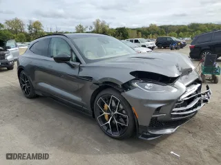 2024 Aston Martin DBX 707 with VIN SD7VUJBW5RTV11247, listed as a Copart auction lot 71076824 with 0 mi miles and Salvage Title. Bid and sale history available at carsss.com. Image 4.