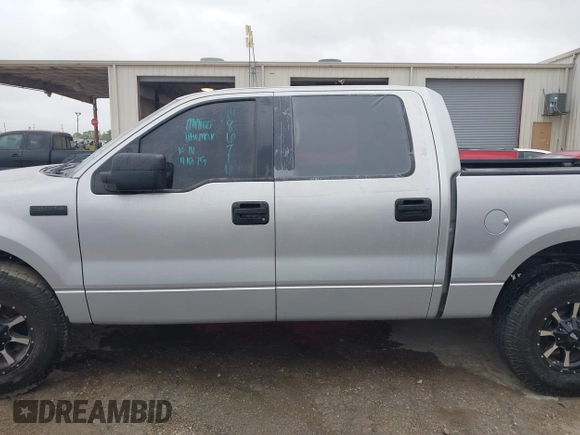 2008 Ford F-150 XL with VIN 1FTRW12W88FB86716, listed as a IAAI auction lot 42048047 with 197,224 mi miles. Bid and sale history available at carsss.com. Image 14.