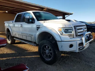 2013 Ford F-150 XLT with VIN 1FTFW1E64DFD34725, listed as a Copart auction lot 88887445 with 158,439 mi miles and Salvage Title. Bid and sale history available at carsss.com. Image 4.
