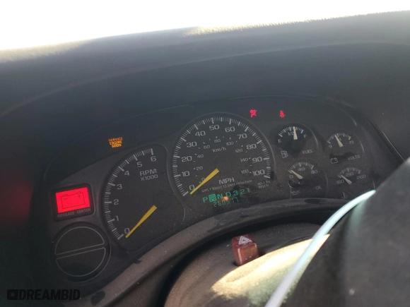 2000 Chevrolet Silverado 1500 LS with VIN 2GCEK19T0Y1326691, listed as a Copart auction lot 88698815 with 260,517 mi miles and Salvage Title. Bid and sale history available at carsss.com. Image 9.