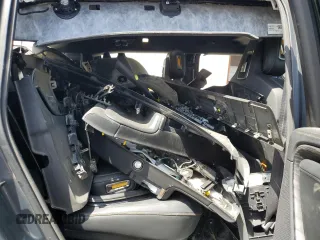 2023 Rivian R1T Adventure z VIN 7FCTGAAA4PN021950, wystawiony jako Copart lot #57800485 z przebiegiem 2 480 mil mil oraz Szkoda całkowita • Salvage title. Historia ofert i sprzedaży dostępna na DreamBid. Obrazek 10.