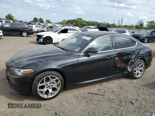 2019 Alfa Romeo Giulia Ti Sport with VIN ZARFANBN0K7611689, listed as a Copart auction lot 72815174 with 42,714 mi miles and Salvage Title. Bid and sale history available at carsss.com. Image 1.