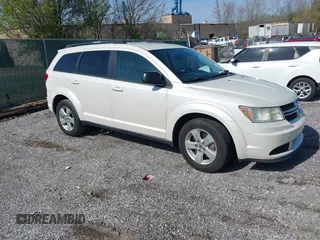 2018 Dodge Journey SE z VIN 3C4PDCAB9JT444292, wystawiony jako IAAI lot #41902314 z przebiegiem 90 538 mil mil oraz . Historia ofert i sprzedaży dostępna na DreamBid. Obrazek 1.
