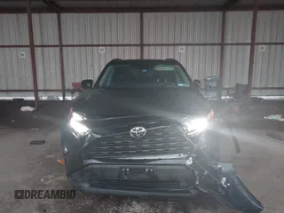 2024 Toyota RAV4 XLE Premium with VIN 2T3C1RFVXRC276312, listed as a IAAI auction lot 42199322 with 74,966 mi miles and . Bid and sale history available at DreamBid. Image 12.