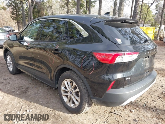 2020 Ford Escape SE с VIN 1FMCU0G61LUA91641, выставлен на аукционе IAAI как лот 41235361 с пробегом 67 017 миль миль и . История ставок и продаж доступна на DreamBid. Изображение 3.