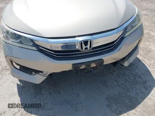 2016 Honda Accord Sedan LX with VIN 1HGCR2F37GA187338, listed as a IAAI auction lot 41989641 with 57,698 mi miles. Bid and sale history available at carsss.com. Image 6.