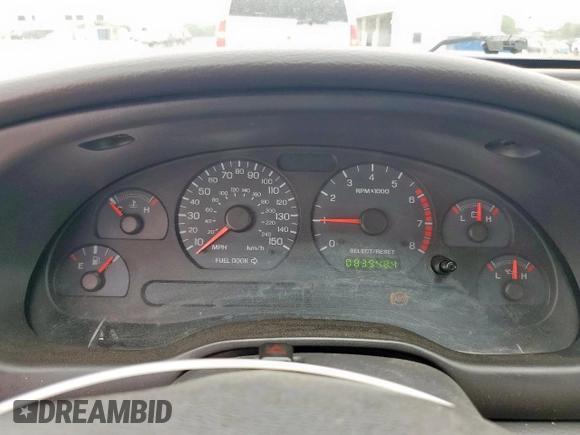 2004 Ford Mustang GT Deluxe z VIN 1FAFP42X74F232580, wystawiony jako Copart lot #55434075 z przebiegiem 83 948 mil mil oraz Szkoda całkowita • Salvage title. Historia ofert i sprzedaży dostępna na DreamBid. Obrazek 9.