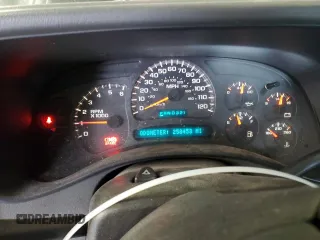 2003 Chevrolet Silverado 1500 with VIN 2GCEC19T131386355, listed as a Copart auction lot 41841665 with 258,453 mi miles and Clean Title. Bid and sale history available at carsss.com. Image 9.