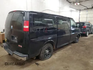 2010 GMC Savana LT with VIN 1GKUHCD49A1178319, listed as a Copart auction lot 87397254 with 299,859 mi miles and Salvage Title. Bid and sale history available at carsss.com. Image 3.