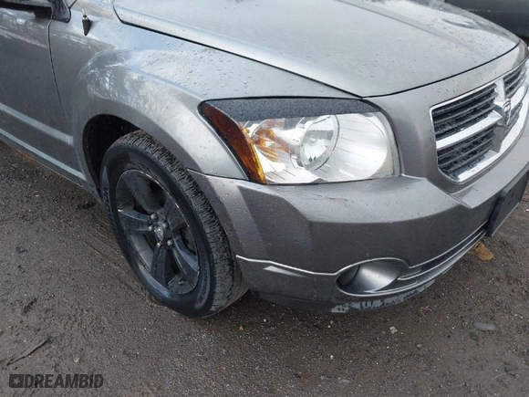 2011 Dodge Caliber Mainstreet with VIN 1B3CB3HA7BD294578, listed as a IAAI auction lot 41840126 with NaN miles. Bid and sale history available at carsss.com. Image 6.