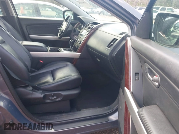 2008 Mazda CX-9 Touring with VIN JM3TB28A480128860, listed as a IAAI auction lot 41842028 with 280,008 mi miles and . Bid and sale history available at carsss.com. Image 5.