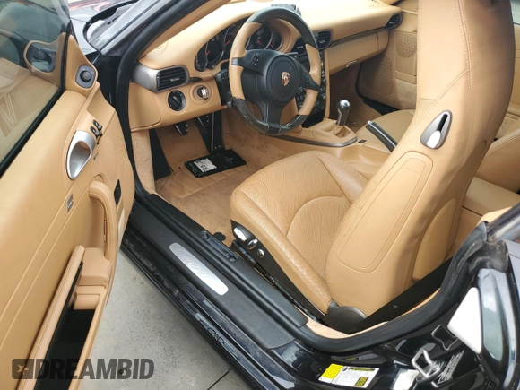 2011 Porsche 911 991 Carrera with VIN WP0CA2A95BS740380, listed as a Copart auction lot 74748664 with 0 mi miles and Non Repairable. Bid and sale history available at carsss.com. Image 8.