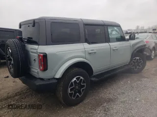 2024 Ford Bronco Outer Banks with VIN 1FMEE8BP2RLA21794, listed as a Copart auction lot 43906625 with 5,947 mi miles and Salvage title. Bid and sale history available at DreamBid. Image 3.