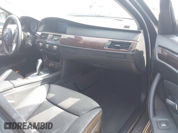 2010 BMW 5 Series 528i with VIN WBANU5C52AC129868, listed as a IAAI auction lot 41765467 with 228,161 mi miles and . Bid and sale history available at carsss.com. Image 5.