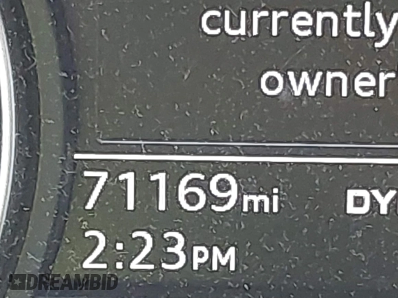 2018 Audi Q5 Premium with VIN WA1ANAFY7J2143407, listed as a IAAI auction lot 41642531 with 71,169 mi miles. Bid and sale history available at carsss.com. Image 15.