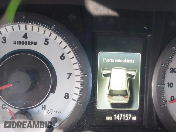 2018 Toyota Sienna SE with VIN 5TDXZ3DC4JS911408, listed as a IAAI auction lot 41393387 with 147,157 mi miles and . Bid and sale history available at DreamBid. Image 14.