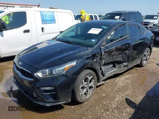 2021 Kia Forte LXS z VIN 3KPF24ADXME368759, wystawiony jako IAAI lot #41864100 z przebiegiem 75 404 mil mil oraz . Historia ofert i sprzedaży dostępna na DreamBid. Obrazek 2.