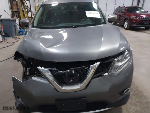 2016 Nissan Rogue SL with VIN 5N1AT2MT4GC850004, listed as a IAAI auction lot 41652721 with 200,650 mi miles. Bid and sale history available at carsss.com. Image 12.